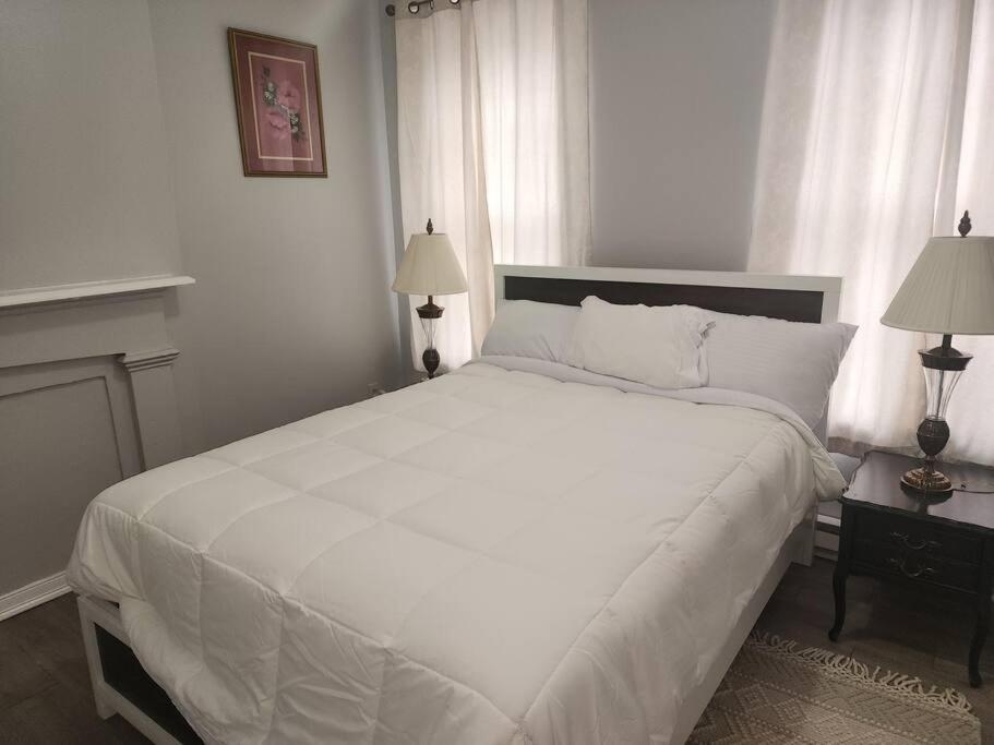 Fortune Suits And Apartment Олбани Екстериор снимка